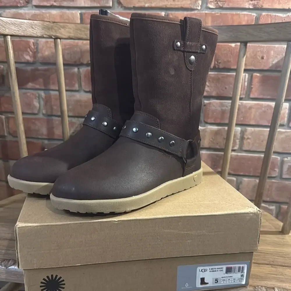 NEW UGG Moto Short Boots Womens 5 Chocolate Brown Sheepskin Leather NIB
